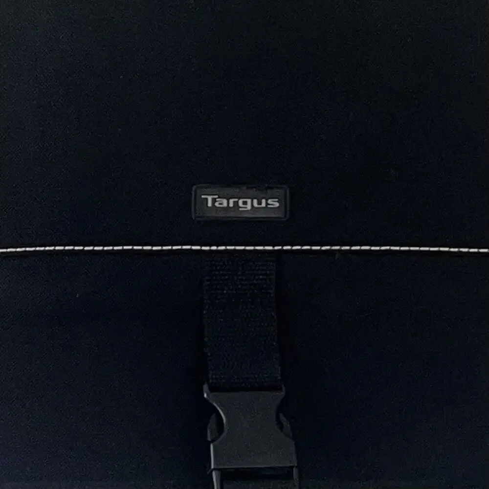 Targus Laptop Messenger Bag Black AC0145 Padded Briefcase Shoulder Case